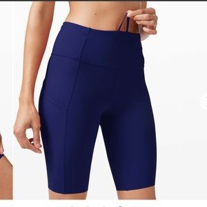 Lululemon Fast and Free 10” lake spur